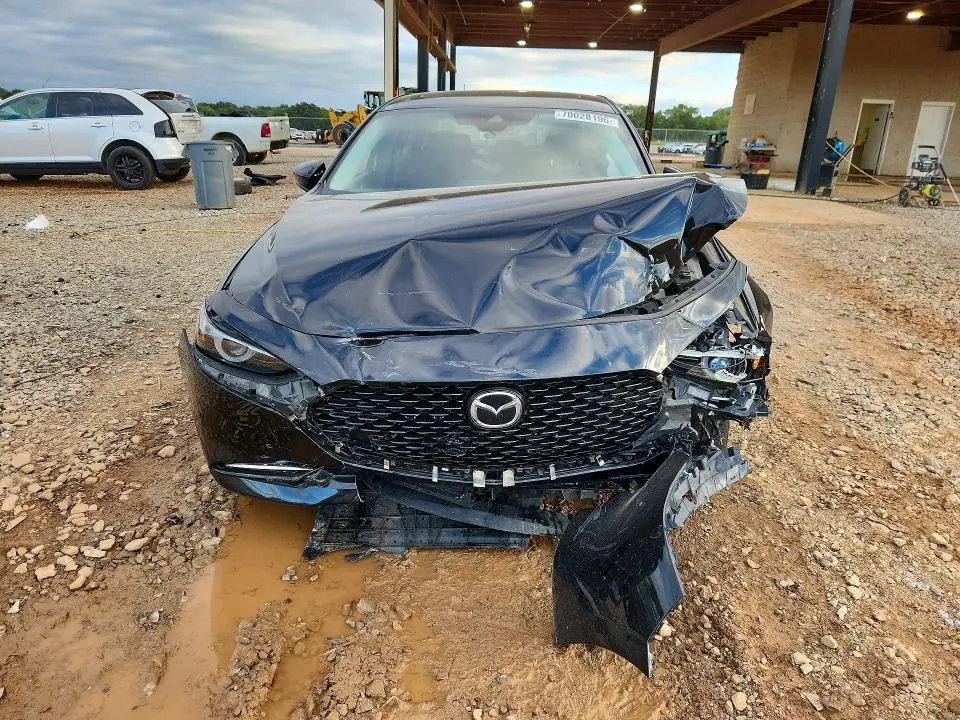 2021 MAZDA 3   