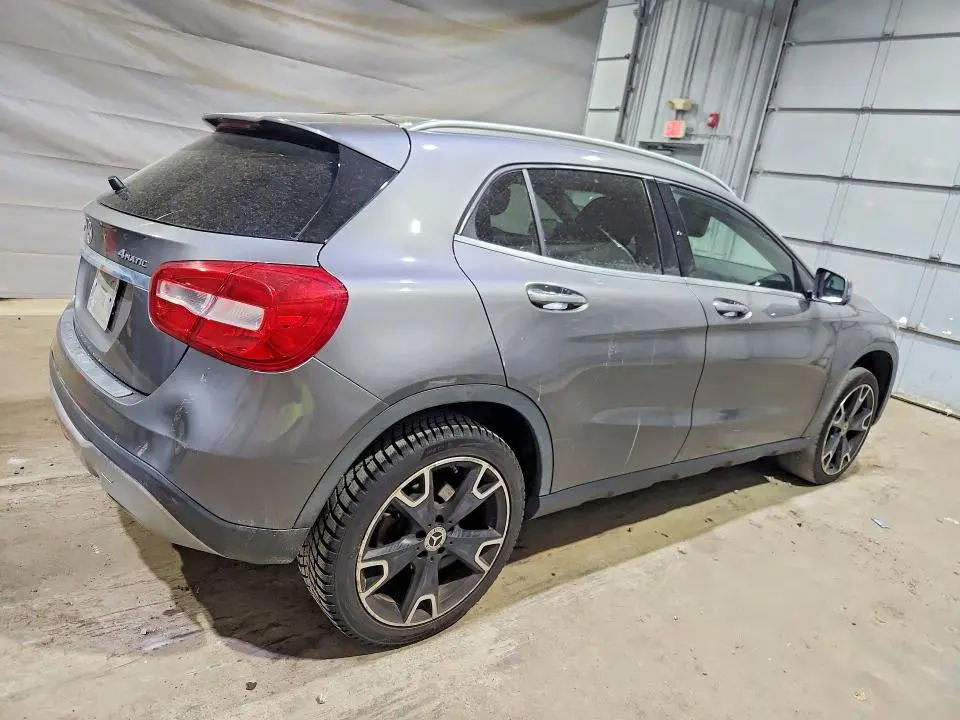 2018 MERCEDES-BENZ GLA 250 4MATIC  