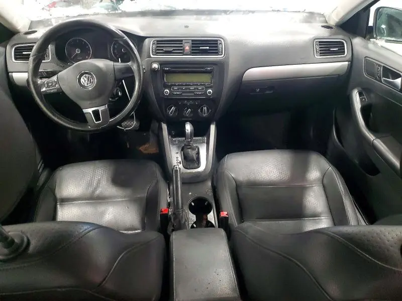 2014 VOLKSWAGEN JETTA SE  