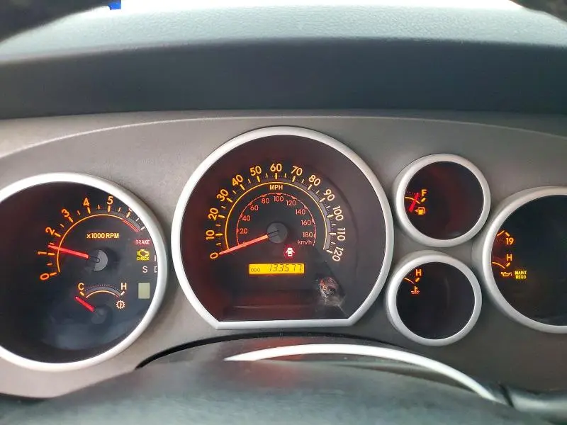 2010 TOYOTA TUNDRA CREWMAX SR5  