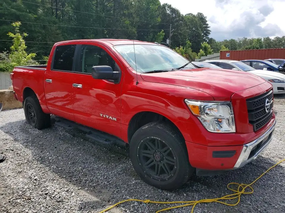 2021 NISSAN TITAN SV  