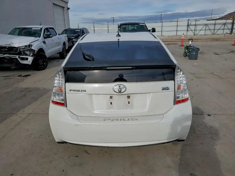 2010 TOYOTA PRIUS   