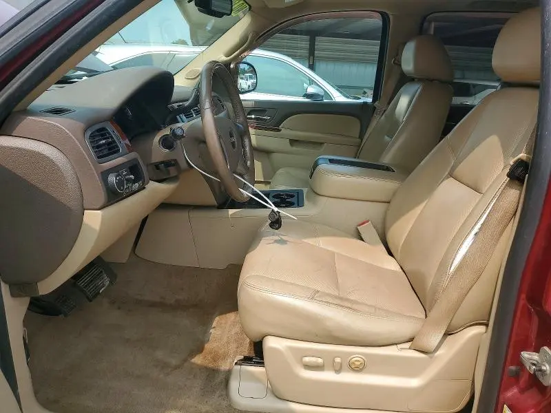 2010 GMC YUKON XL C1500 SLT  
