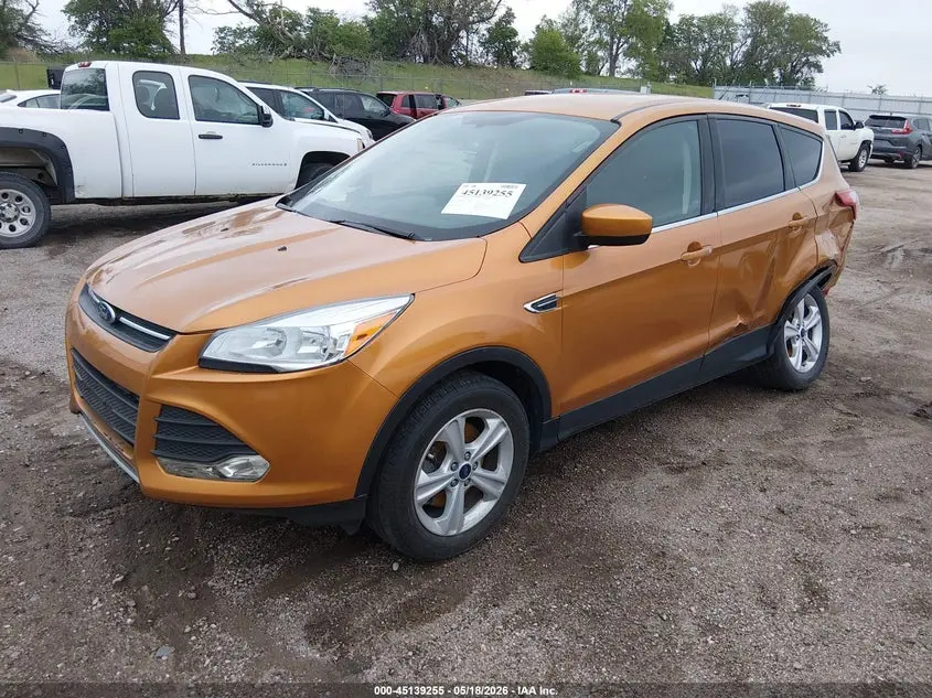 2016 FORD ESCAPE SE
