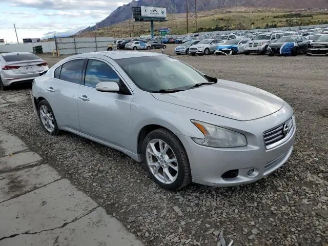 2014 NISSAN MAXIMA S  