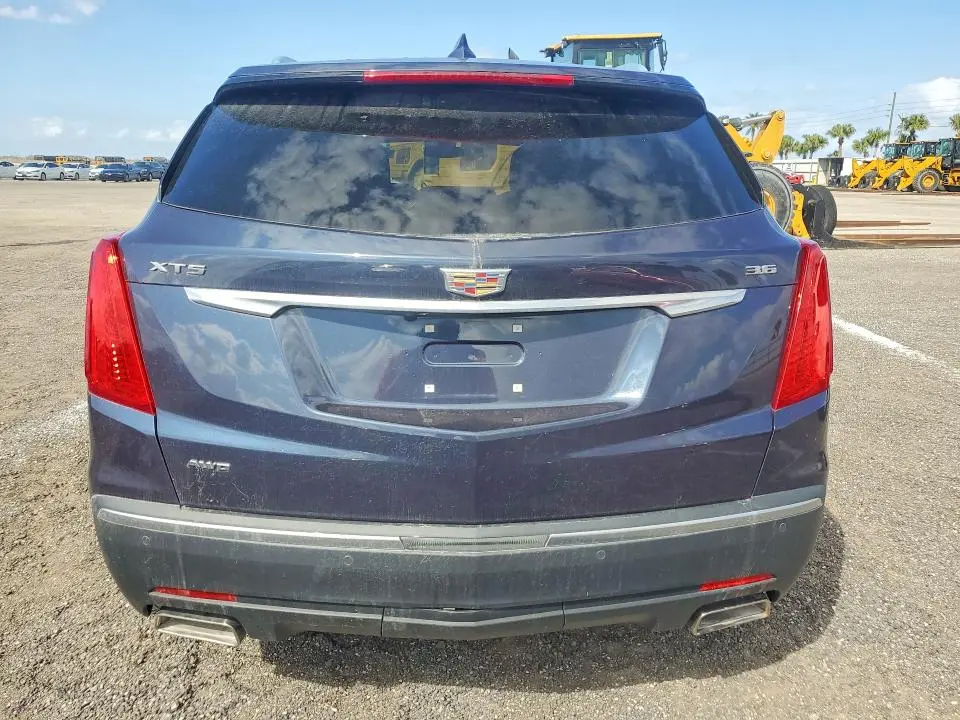 2018 CADILLAC XT5 LUXURY  