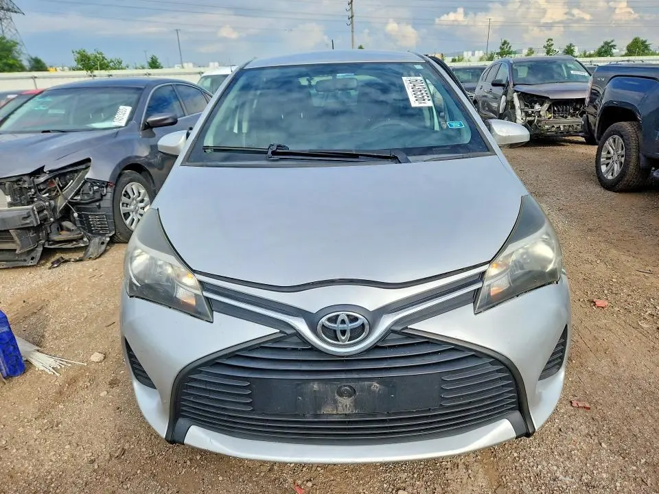 2016 TOYOTA YARIS 5-DOOR L  