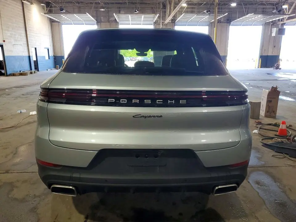 2026 PORSCHE CAYENNE   