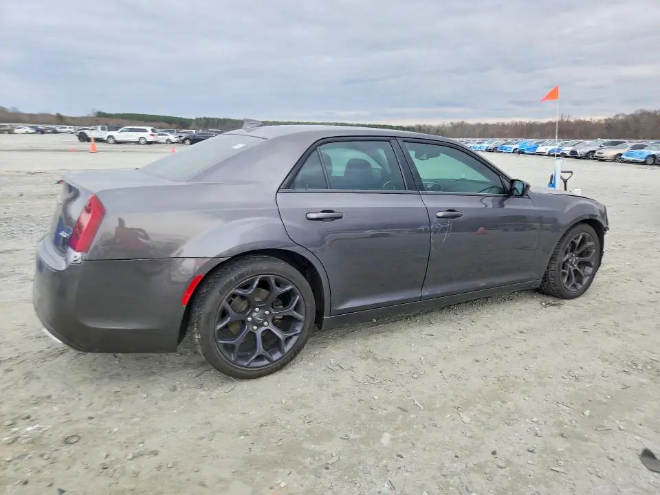2019 CHRYSLER 300 TOURING  