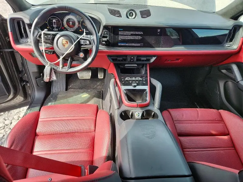 2024 PORSCHE CAYENNE TURBO GT  