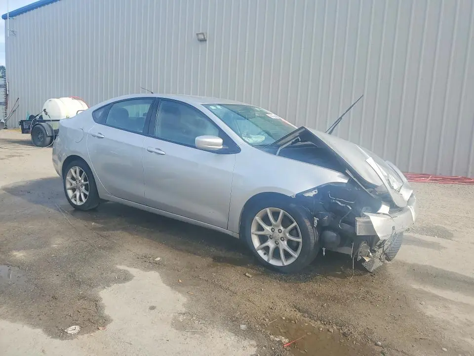 2013 DODGE DART SXT  