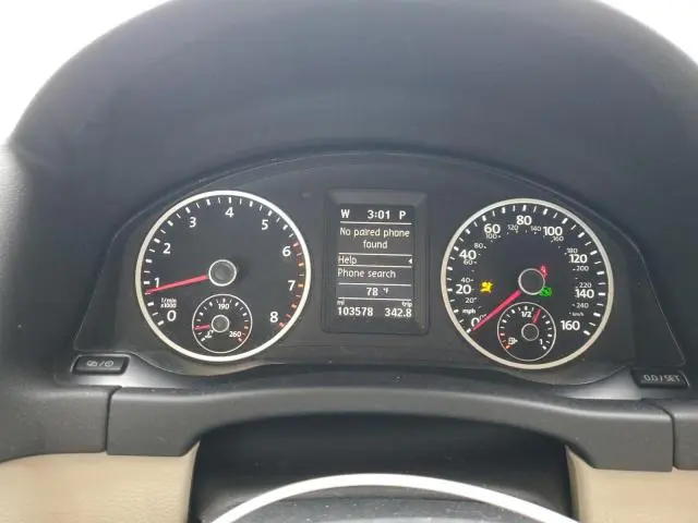 2014 VOLKSWAGEN TIGUAN S  
