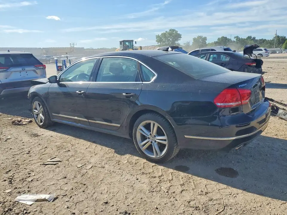 2013 VOLKSWAGEN PASSAT SEL  