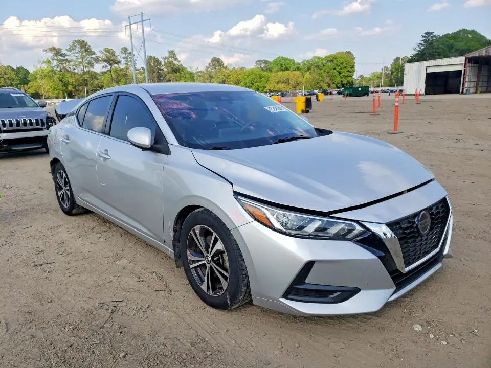 2022 NISSAN SENTRA SV  