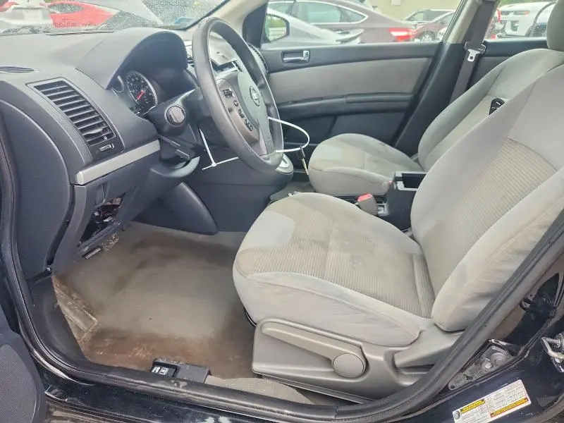 2010 NISSAN SENTRA 2.0  