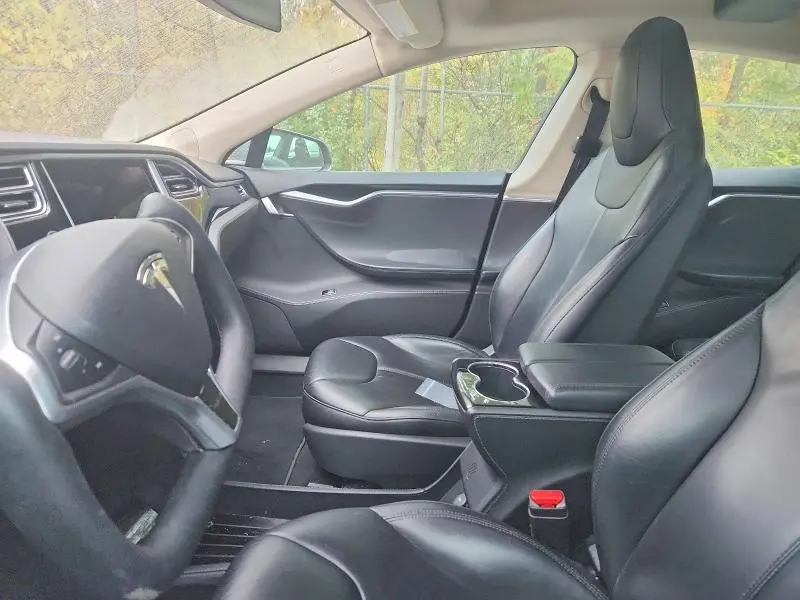 2015 TESLA MODEL S 60  