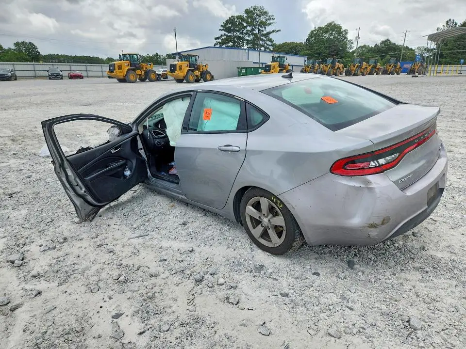 2015 DODGE DART SXT  