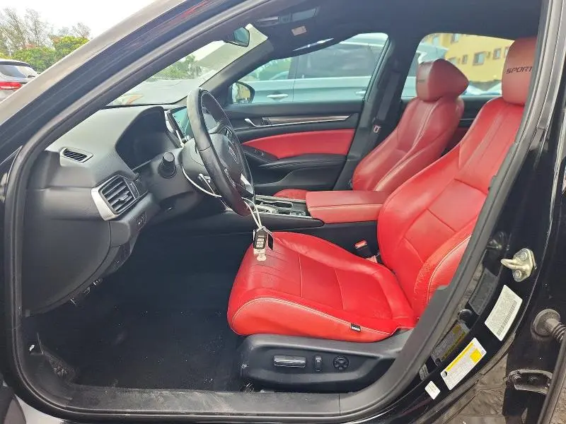 2019 HONDA ACCORD SPORT  