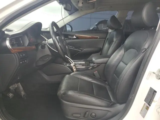 2018 KIA CADENZA LUXURY  