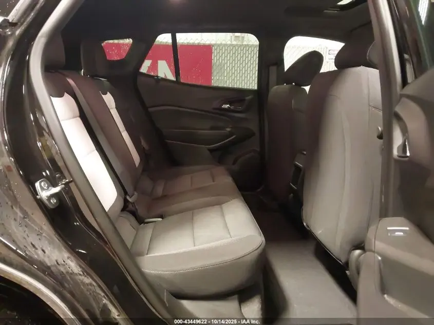 2025 CHEVROLET TRAX FWD 1RS