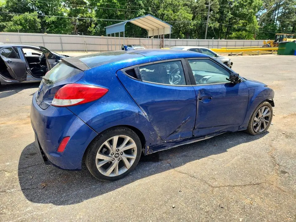 2016 HYUNDAI VELOSTER BASE  