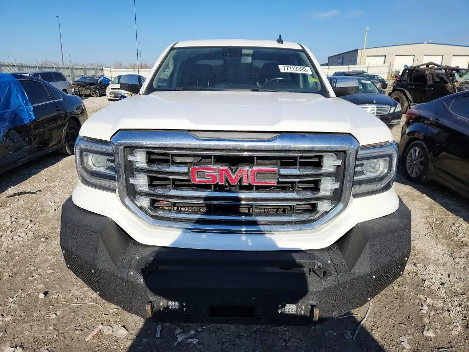 2017 GMC SIERRA K1500 SLT  