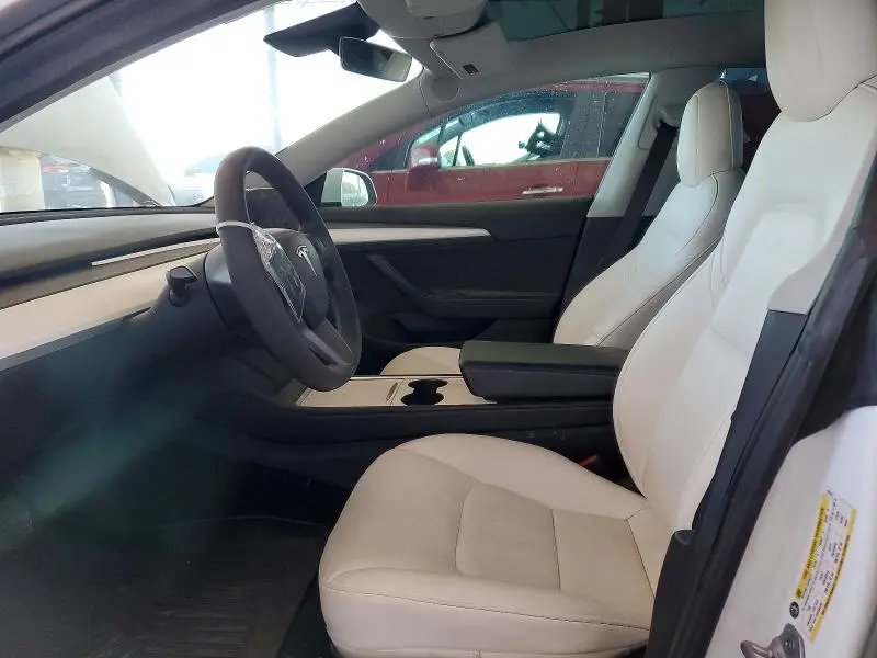 2021 TESLA MODEL 3   