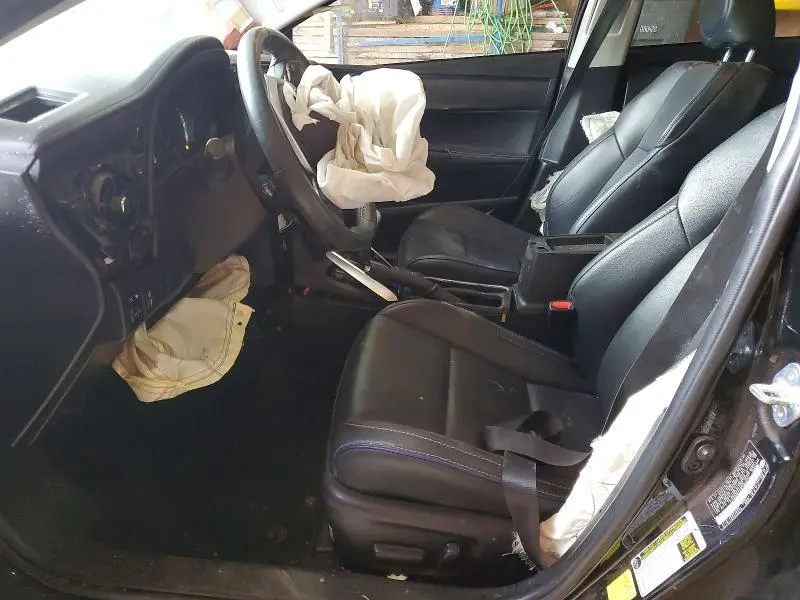 2017 TOYOTA COROLLA XSE  