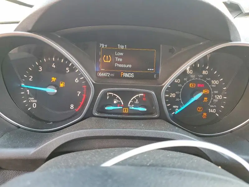 2018 FORD ESCAPE SE  