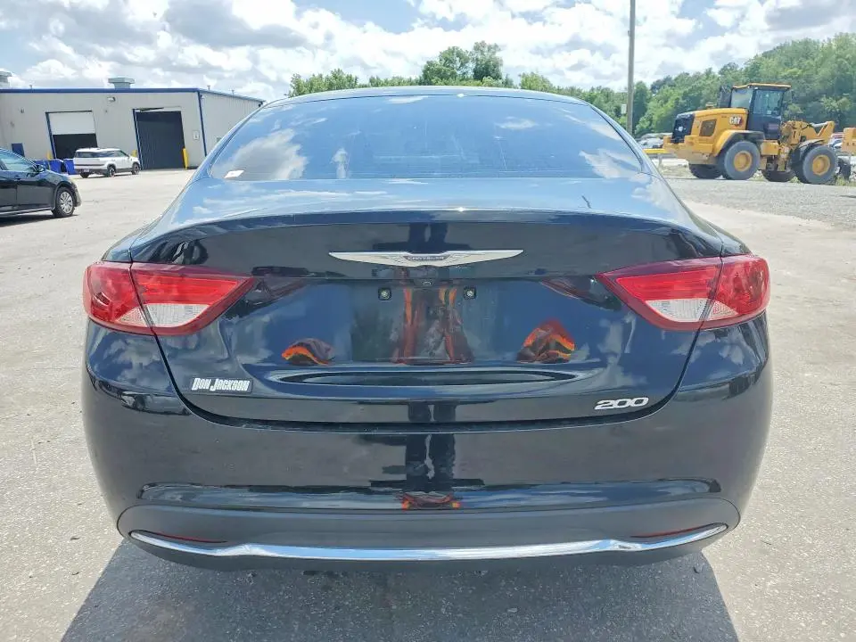 2016 CHRYSLER 200 LIMITED  