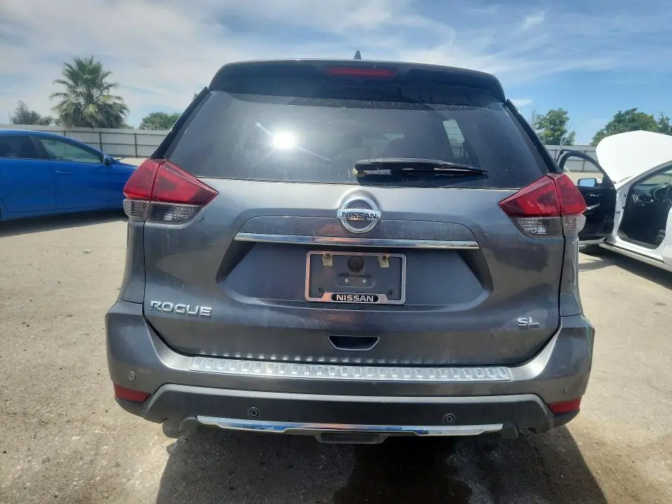 2019 NISSAN ROGUE SL  