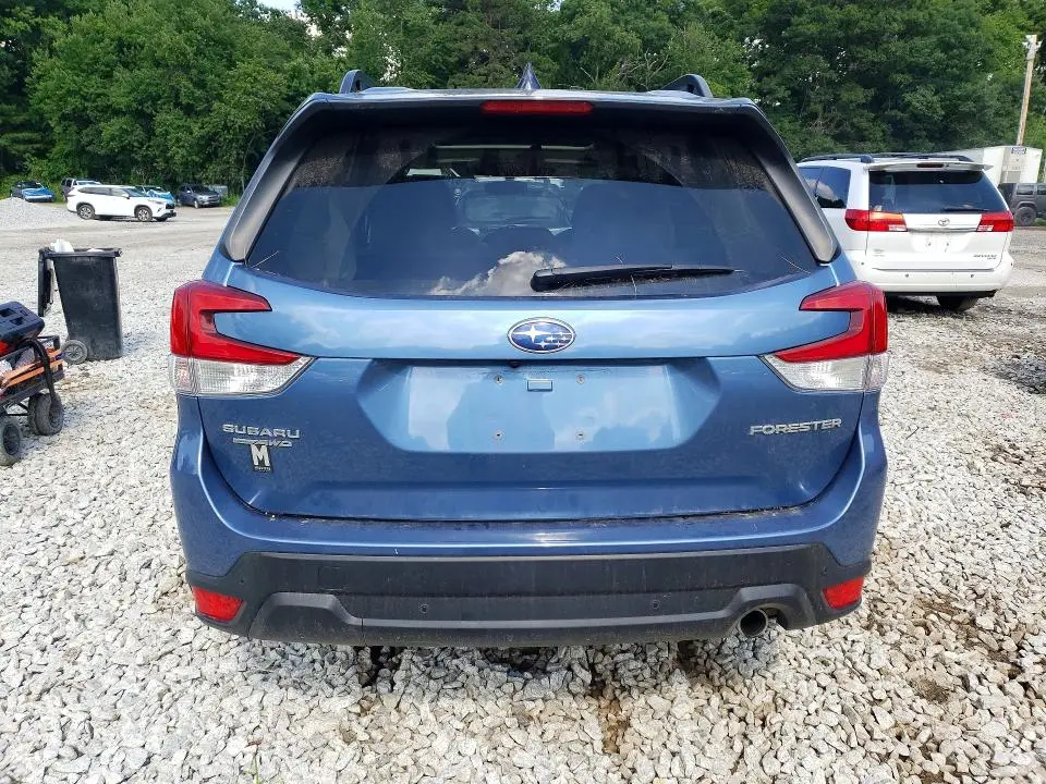 2024 SUBARU FORESTER LIMITED  