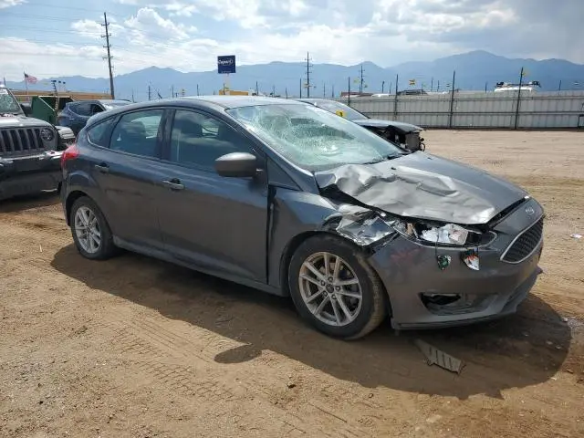 2018 FORD FOCUS SE  