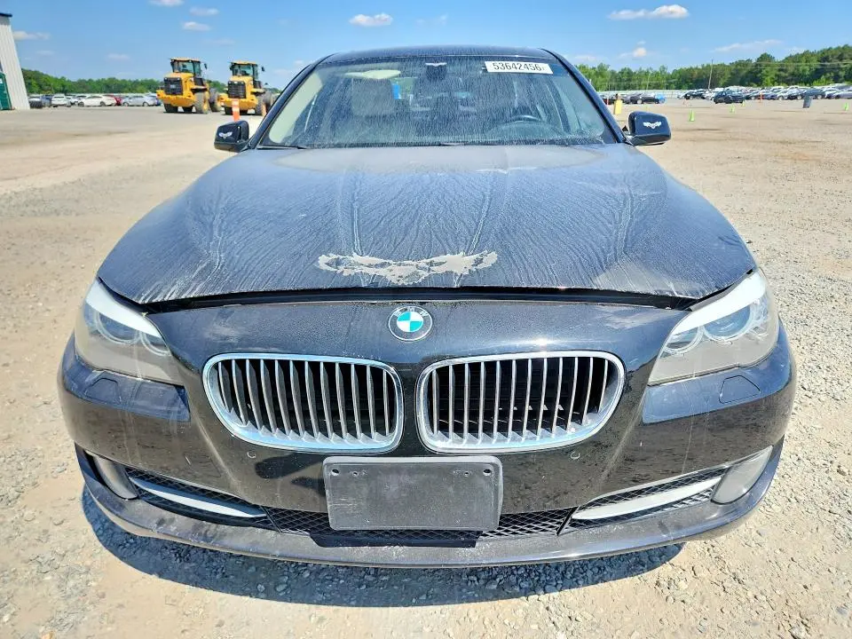 2011 BMW 528 I  