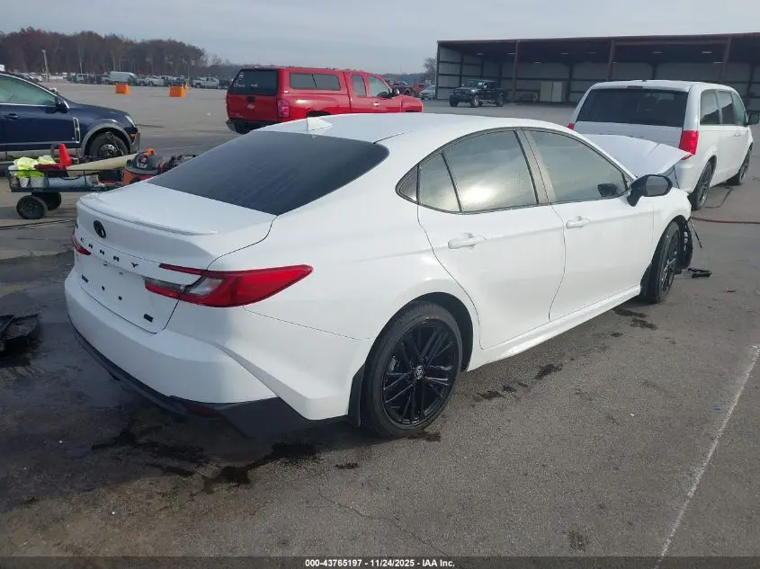 2025 TOYOTA CAMRY SE