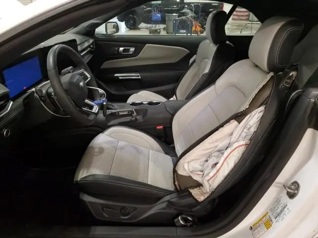 2024 FORD MUSTANG GT  
