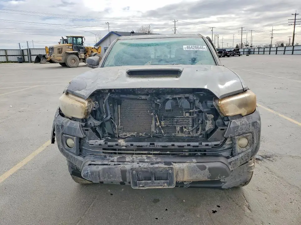 2016 TOYOTA TACOMA   