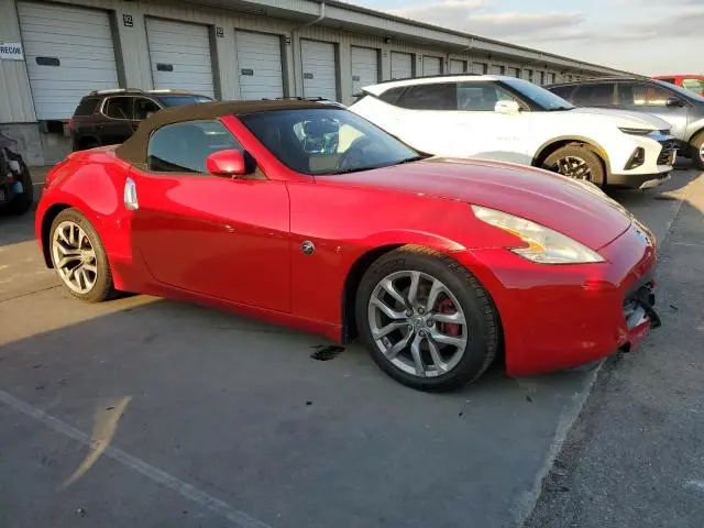2010 NISSAN 370Z   