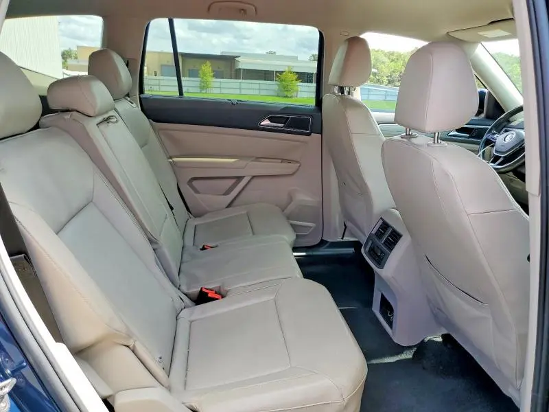 2018 VOLKSWAGEN ATLAS SE  