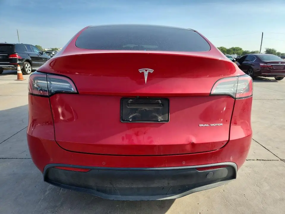2021 TESLA MODEL Y   