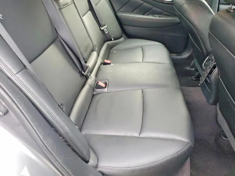 2018 INFINITI Q50 LUXE  