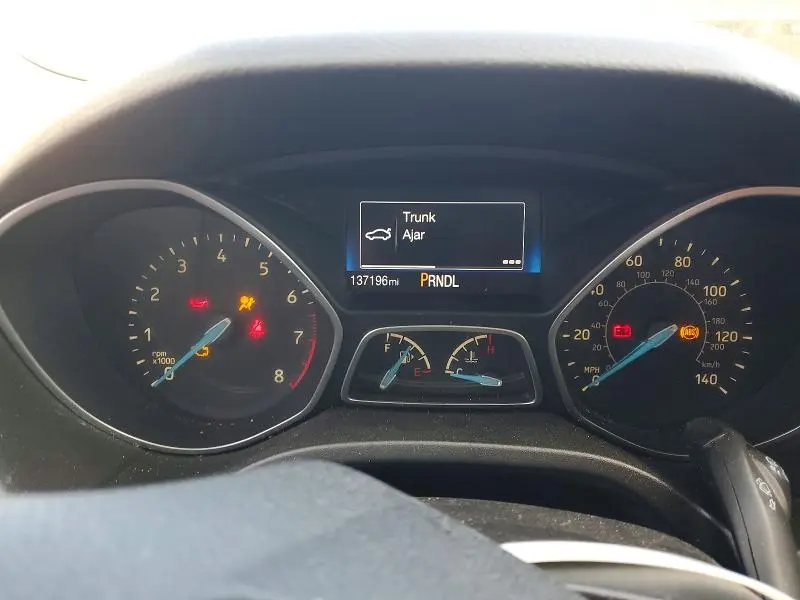 2016 FORD FOCUS SE  