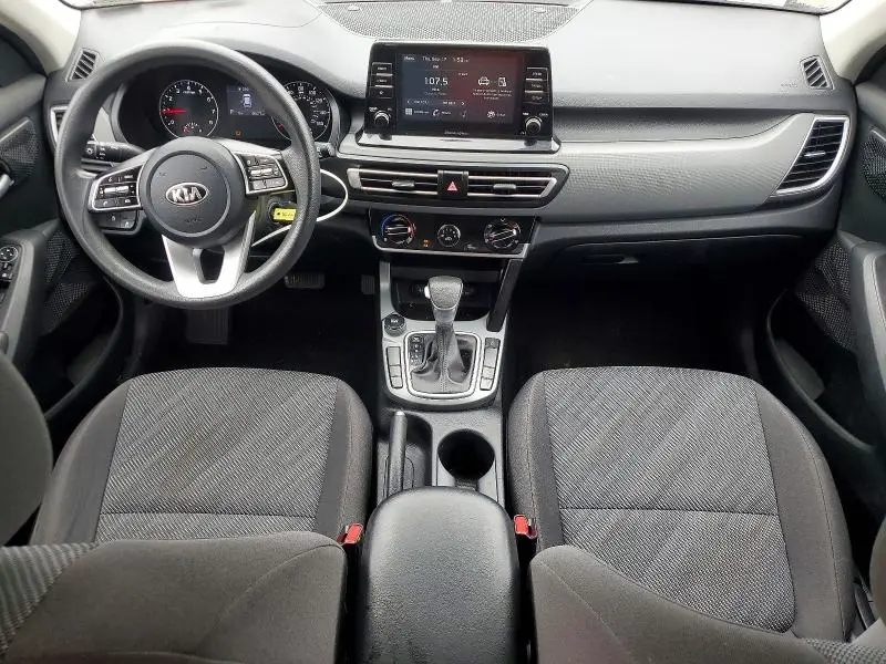 2021 KIA SELTOS LX  