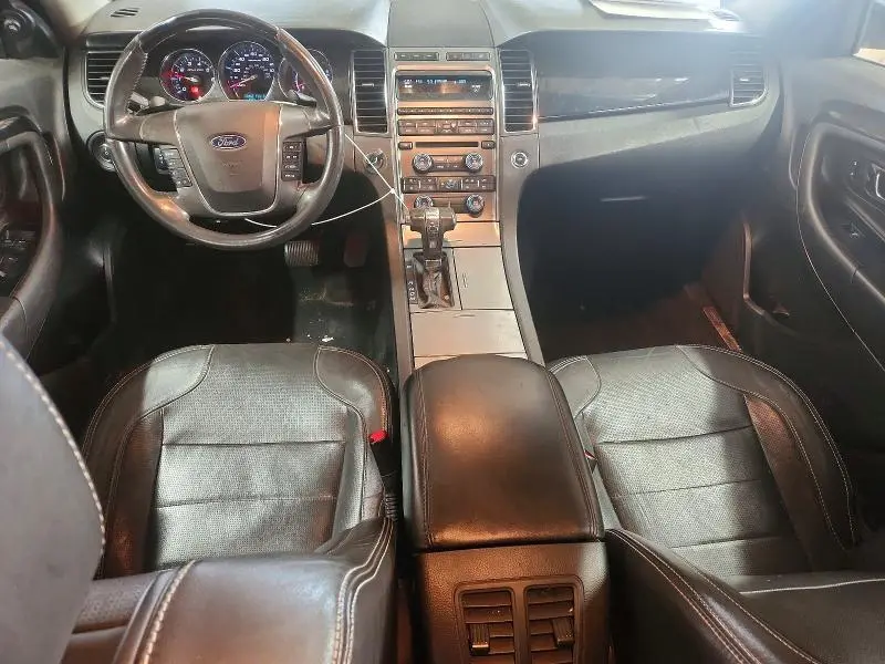 2011 FORD TAURUS LIMITED  