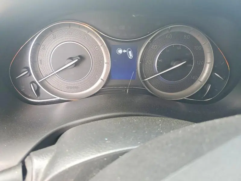 2011 INFINITI QX56 BASE  