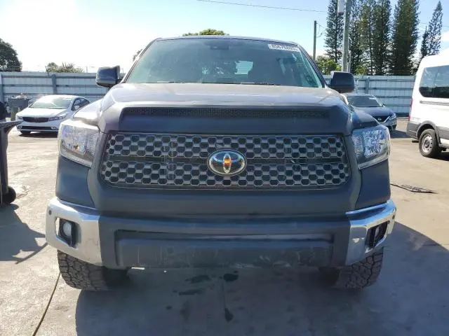 2020 TOYOTA TUNDRA CREWMAX SR5  