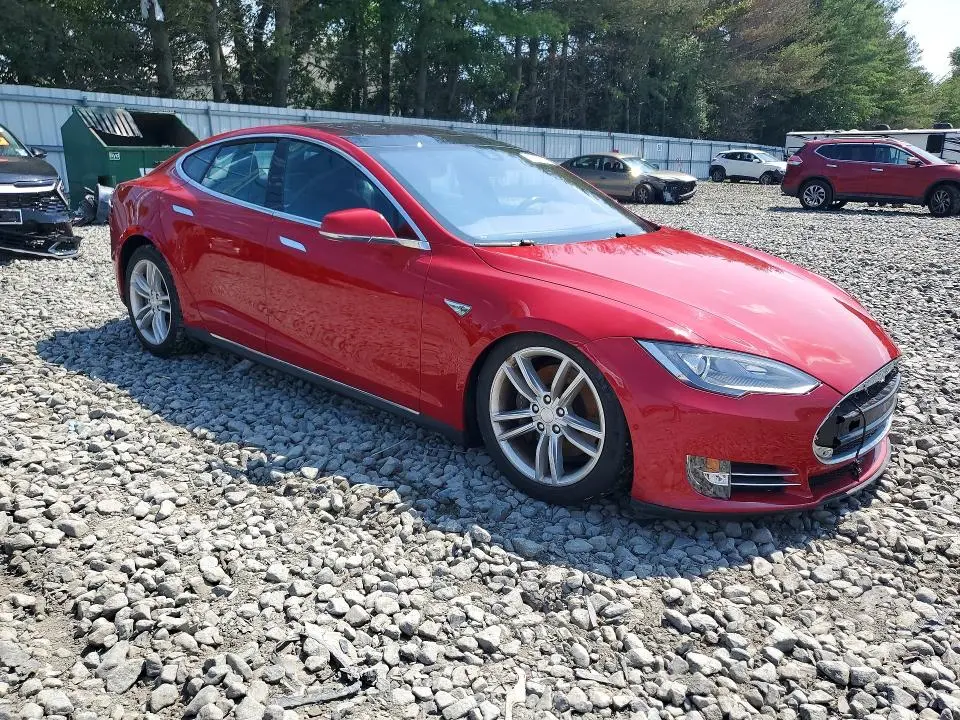 2015 TESLA MODEL S 85D  