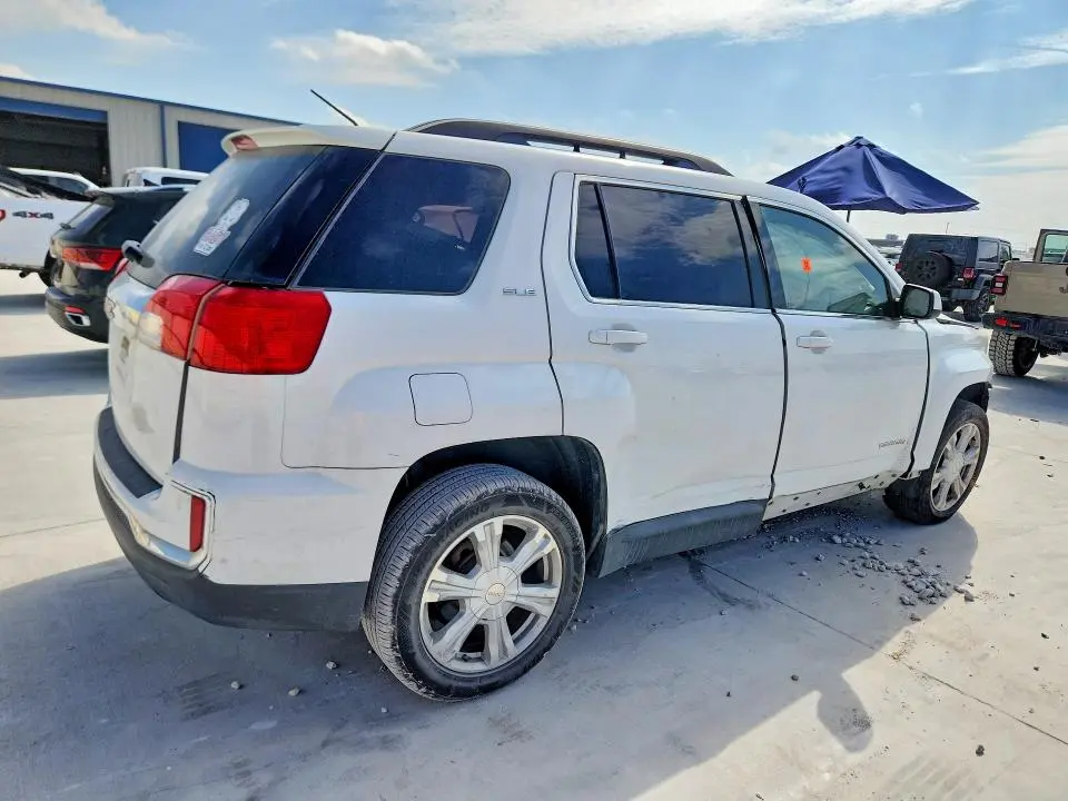 2017 GMC TERRAIN SLE  