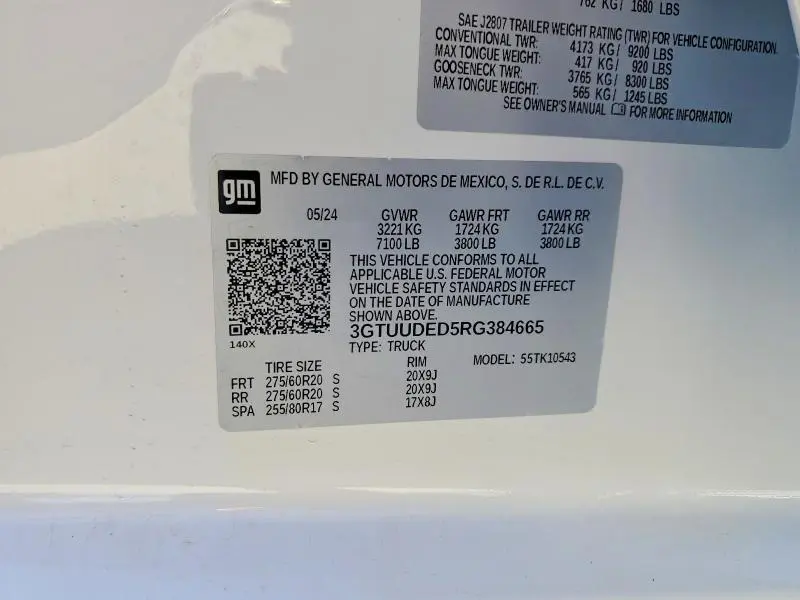 2024 GMC SIERRA K1500 SLT  