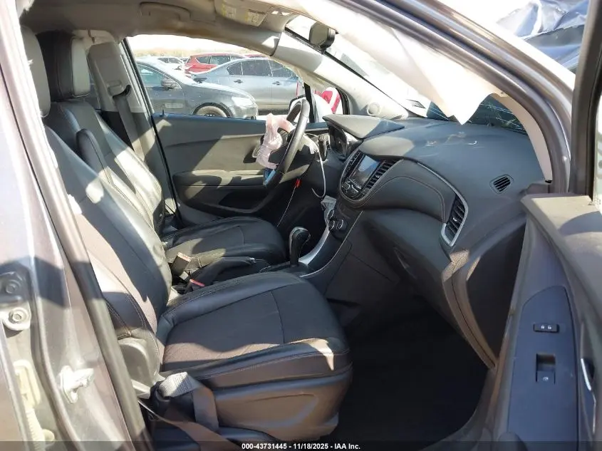 2020 CHEVROLET TRAX FWD LT